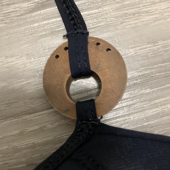 Tropical bikini top small and bottom medium - Picture 4 of 6